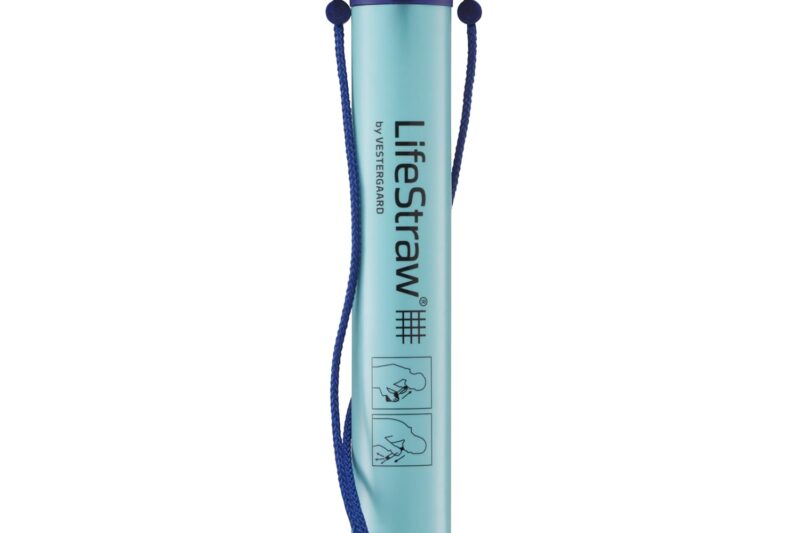 LifeStraw Personal Water Filter for Hiking, Travel and Emergency, Blue, 1PK